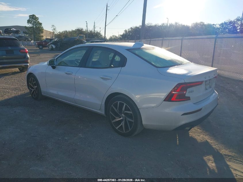 2020 Volvo S60 T5 Momentum