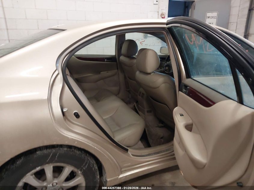 2004 Lexus Es 330 VIN: JTHBA30G045013066 Lot: 44257366