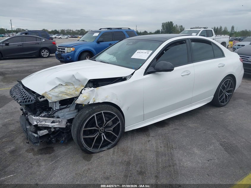 2025 Mercedes-Benz C 300