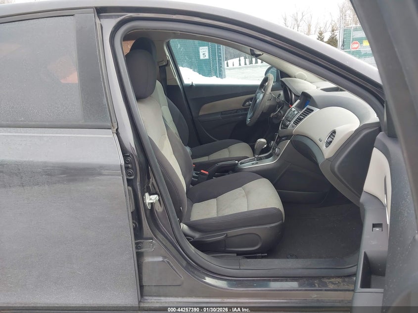 2014 Chevrolet Cruze Ls Auto