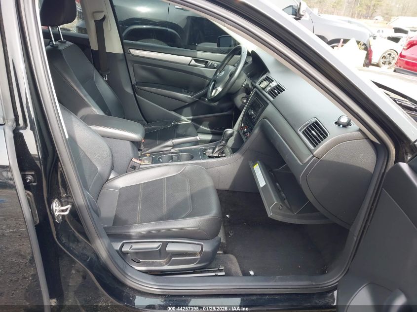 2015 Volkswagen Passat 1.8T Wolfsburg Edition