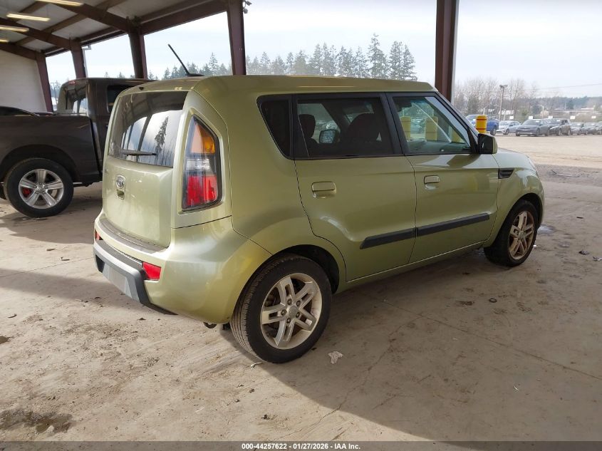 2010 Kia Soul +