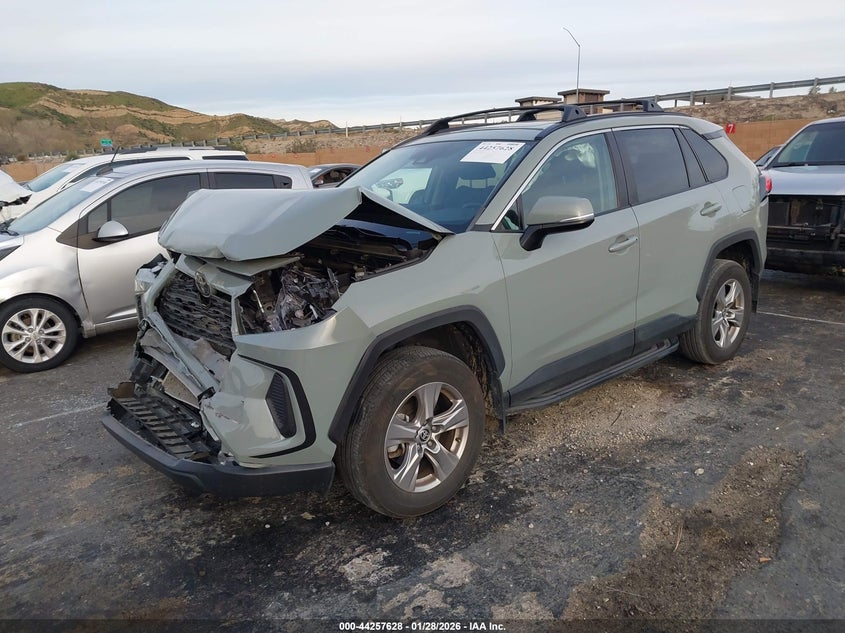 2023 Toyota Rav4 Xle