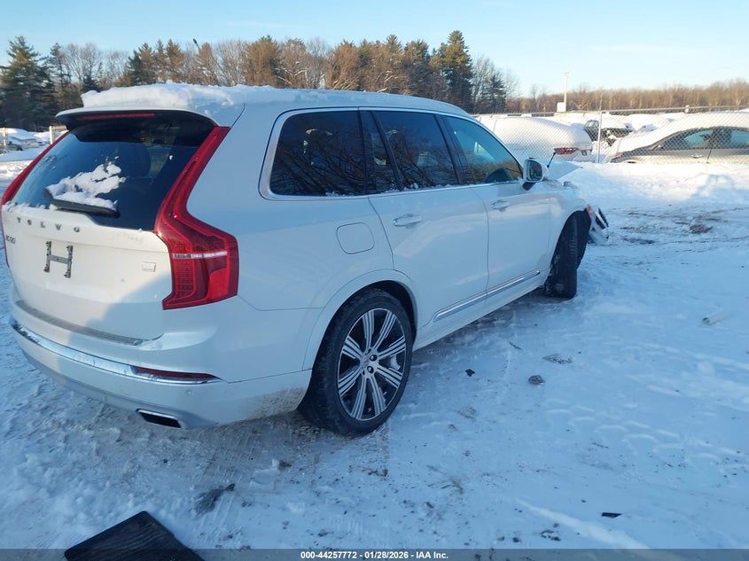 2021 Volvo Xc90 Recharge Plug-In Hybrid T8 Inscription 7 Passenger