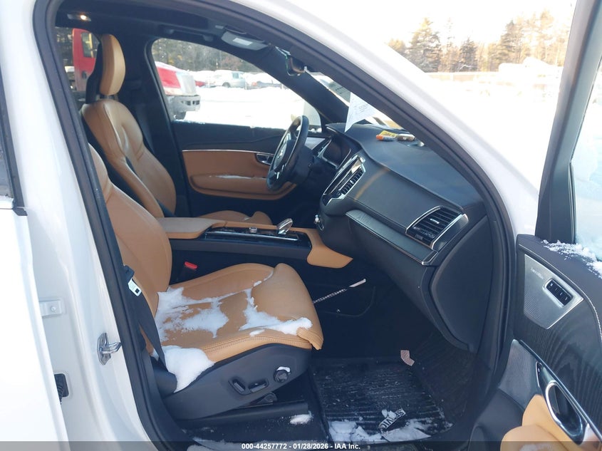 2021 Volvo Xc90 Recharge Plug-In Hybrid T8 Inscription 7 Passenger