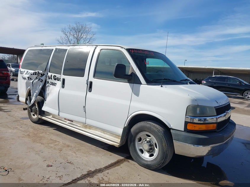 2011 Chevrolet Express 2500 Lt
