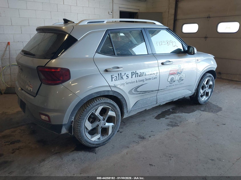 2022 Hyundai Venue Sel