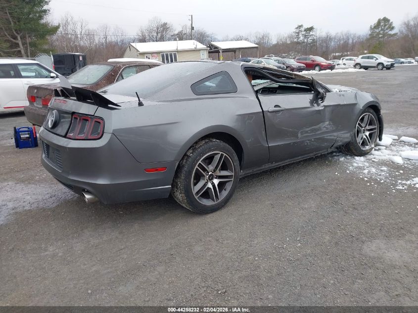 2014 Ford Mustang V6