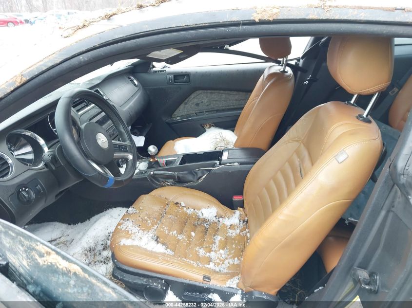 2014 Ford Mustang V6