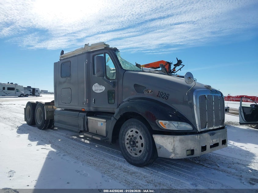 2004 PETERBILT 387