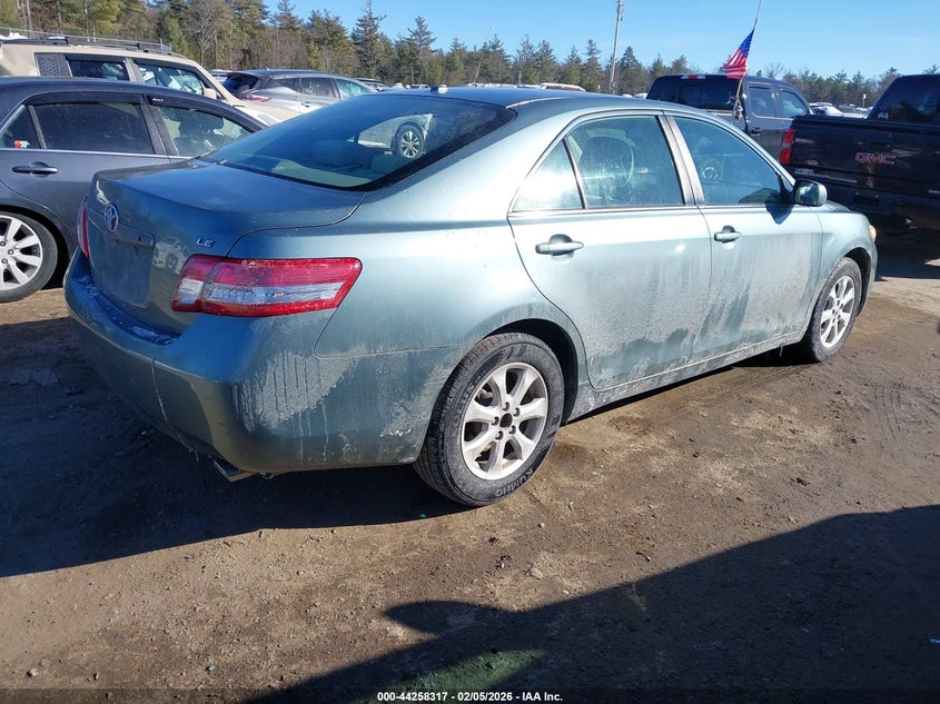 2011 Toyota Camry Le V6