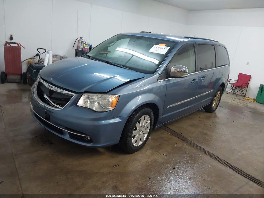2012 Chrysler Town & Country Touring-L