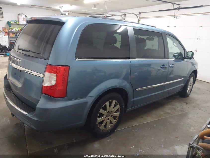 2012 Chrysler Town & Country Touring-L