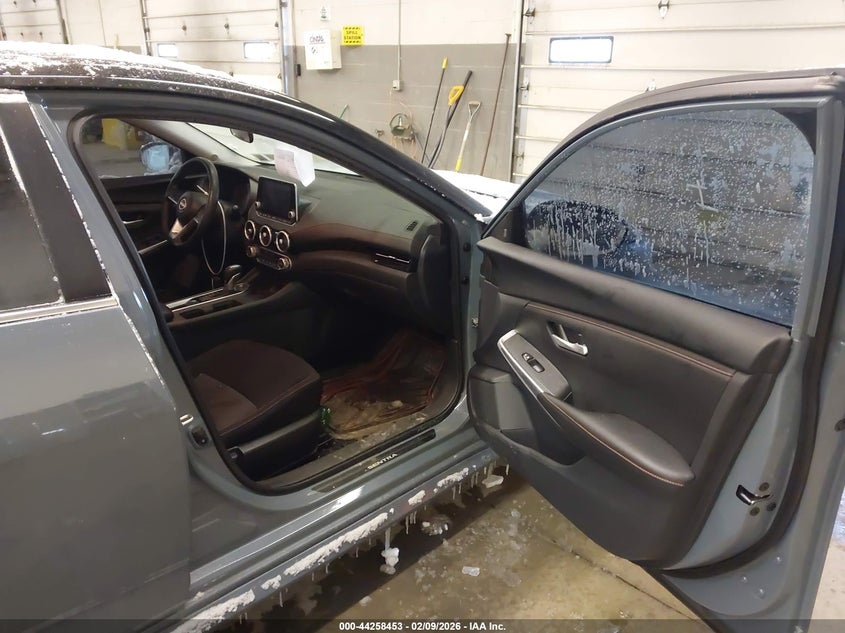 2024 Nissan Sentra Sr Xtronic Cvt