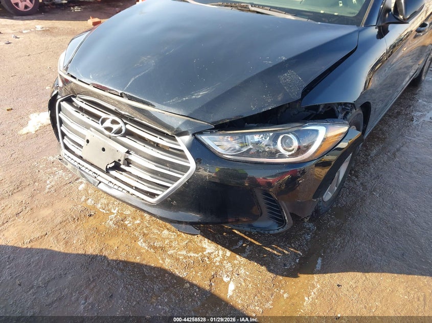 VIN 5NPD84LF4JH321478 2018 HYUNDAI ELANTRA SEL