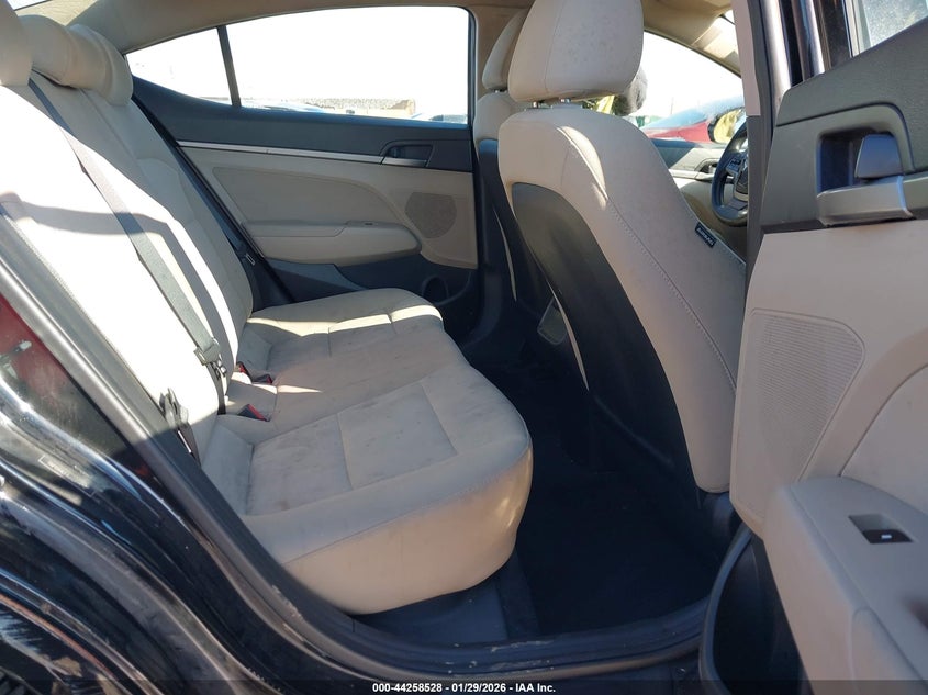 VIN 5NPD84LF4JH321478 2018 HYUNDAI ELANTRA SEL