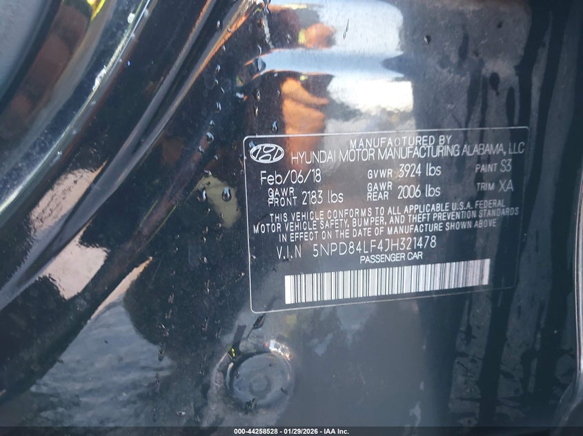 VIN 5NPD84LF4JH321478 2018 HYUNDAI ELANTRA SEL