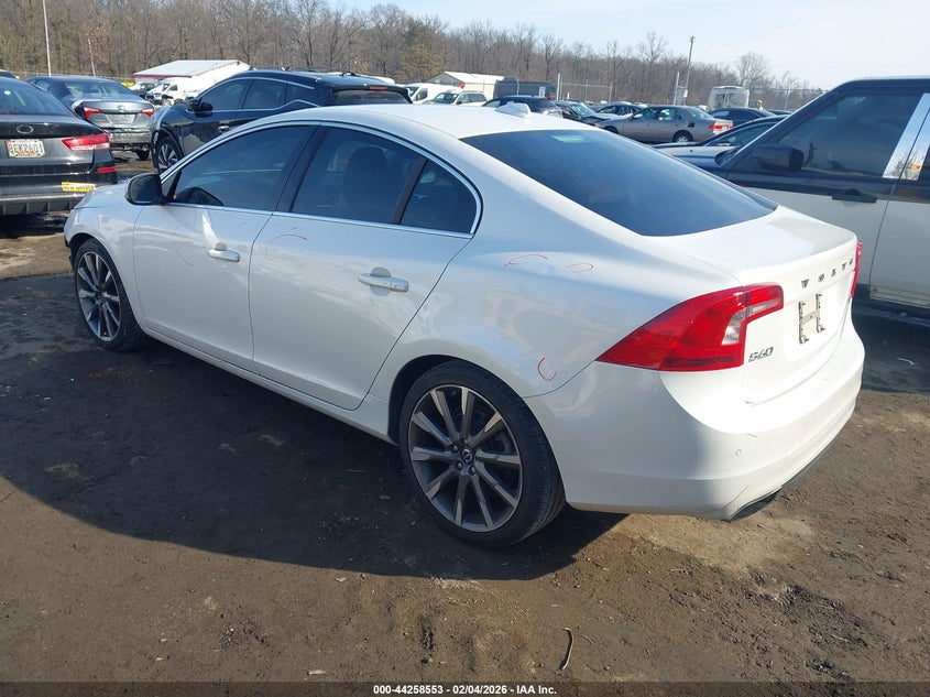 2015 Volvo S60 T6 Platinum