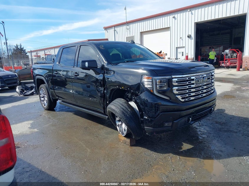 2023 GMC SIERRA 1500 4WD  SHORT BOX DENALI
