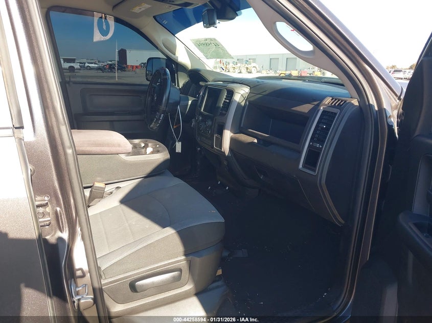 2021 Ram 1500 Classic Tradesman 4X2 6'4 Box