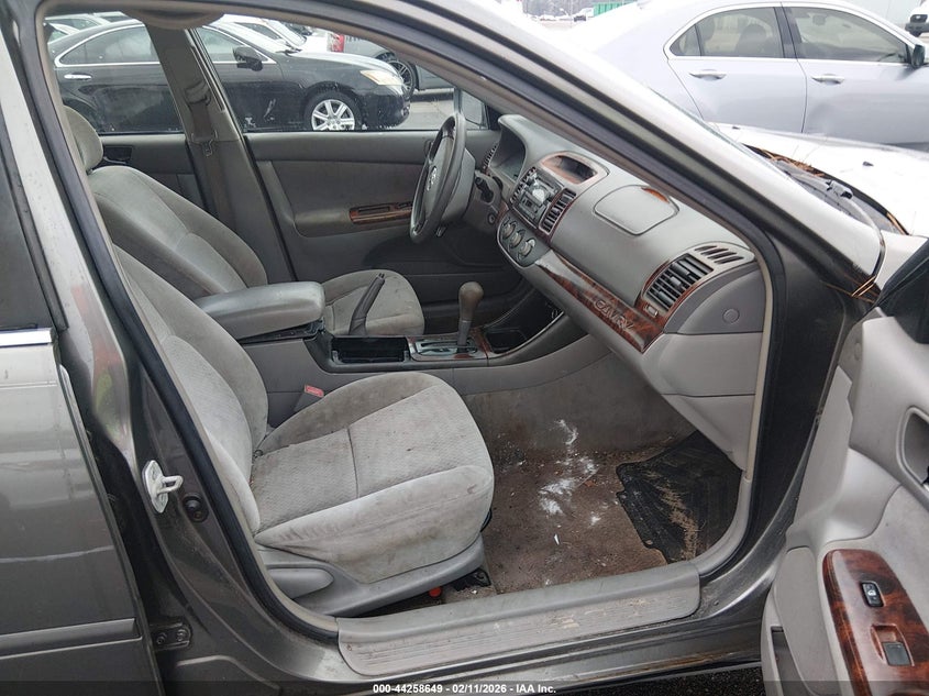 2003 Toyota Camry Le