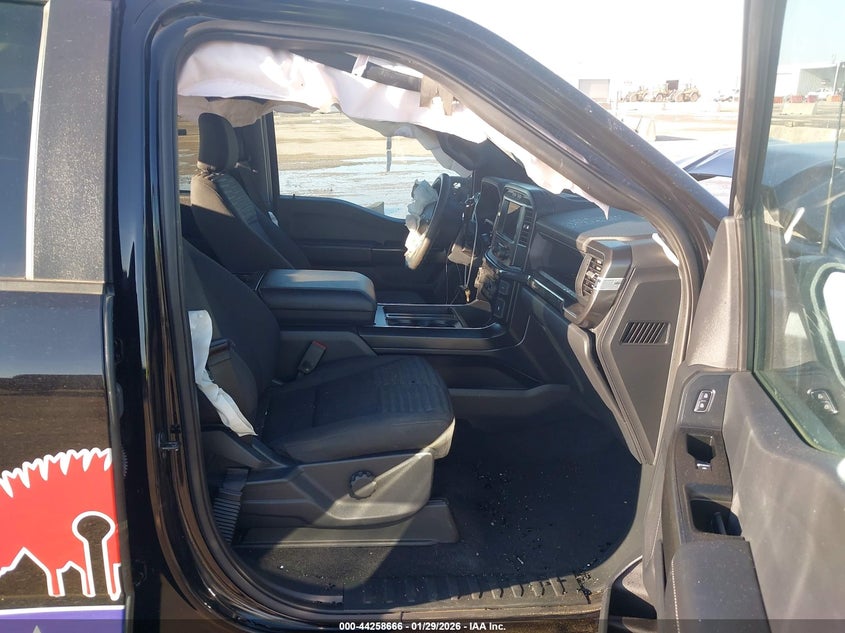 VIN 1FTEW1CP4PKF50738 2023 FORD F-150 XL