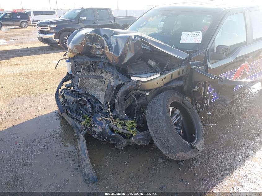 VIN 1FTEW1CP4PKF50738 2023 FORD F-150 XL