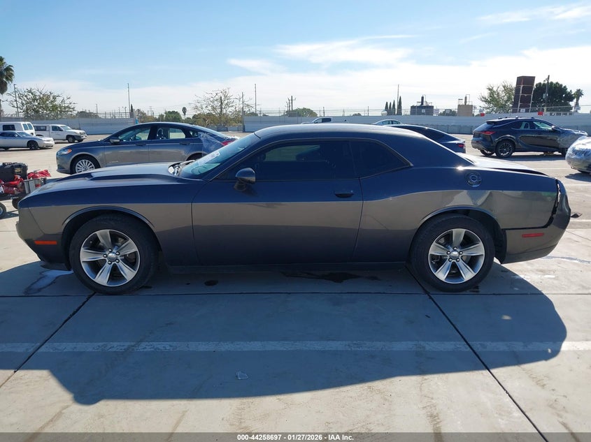 VIN 2C3CDZAG4HH598476 2017 DODGE CHALLENGER SXT