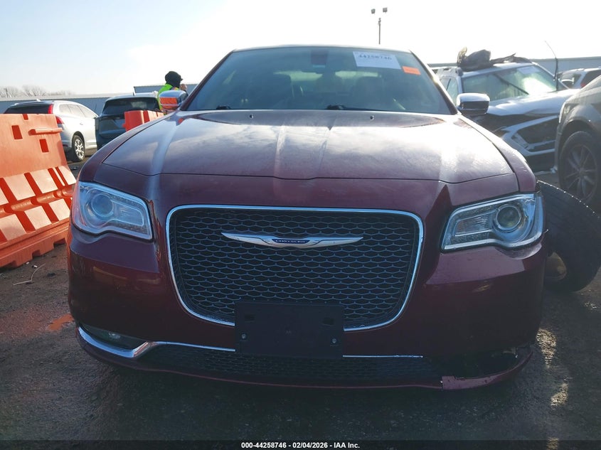 VIN 2C3CCAEG8KH697940 2019 CHRYSLER 300 LIMITED