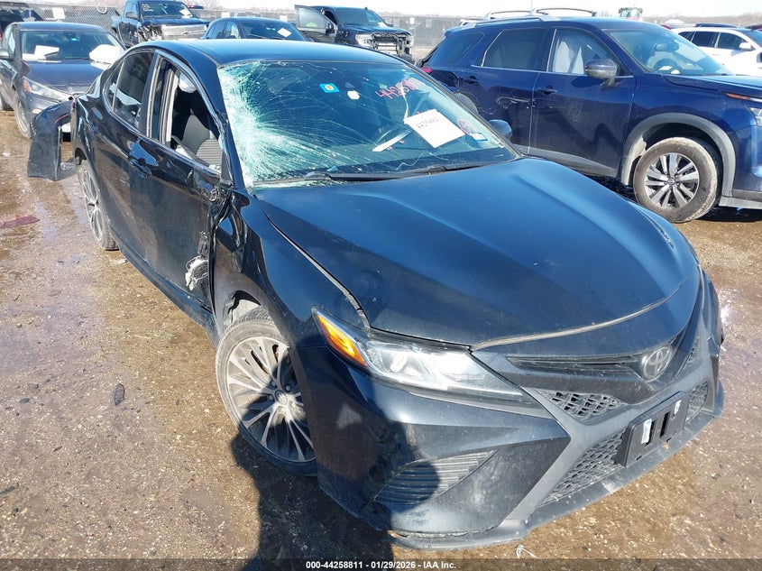 2019 Toyota Camry Se