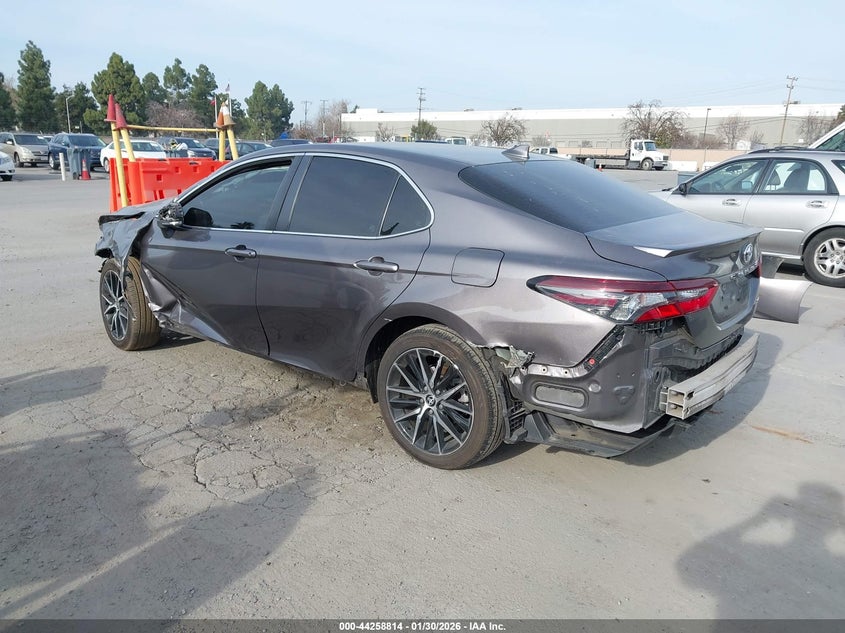 2023 Toyota Camry Se