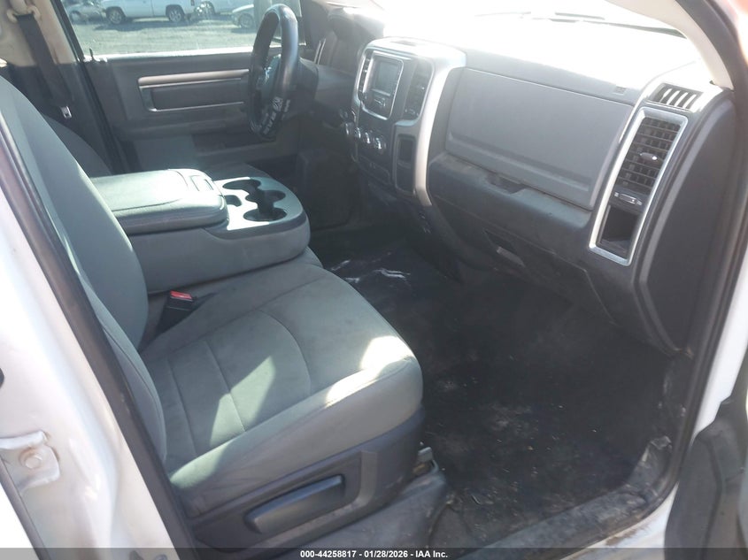 2017 Ram 1500 Slt 4X2 6'4 Box