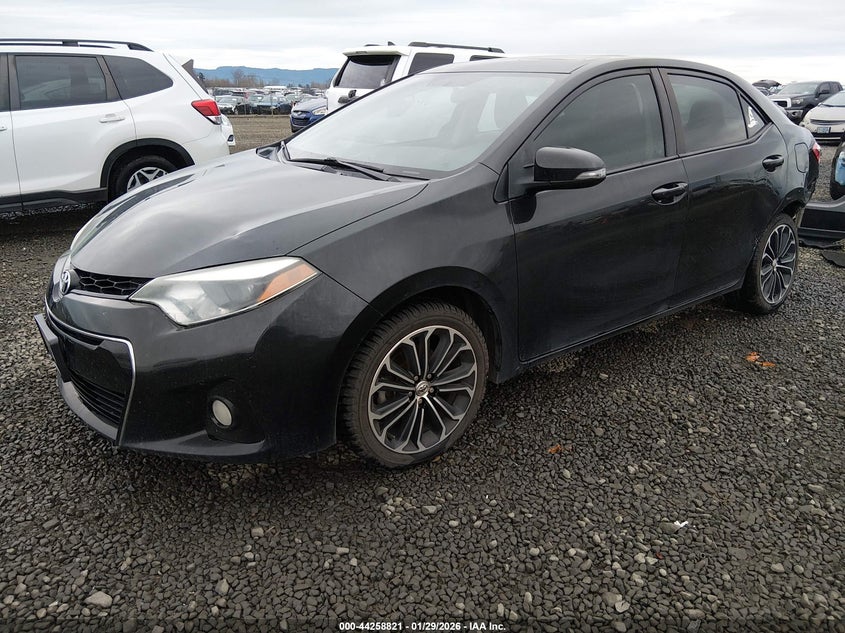 2015 Toyota Corolla S Plus