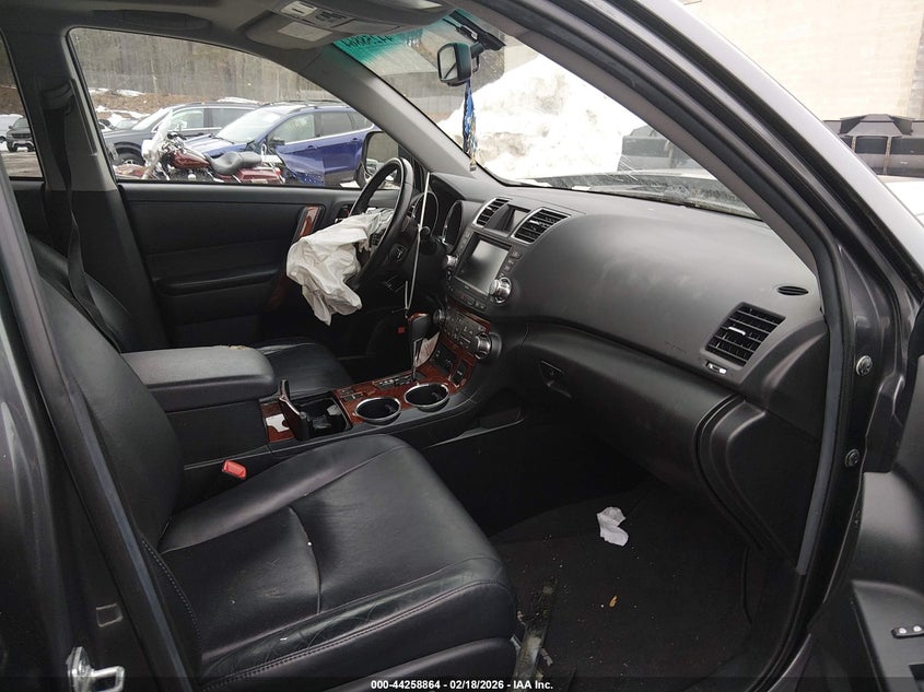 2012 Toyota Highlander Limited V6