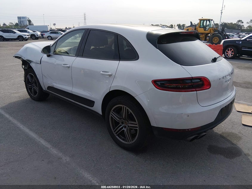 2015 Porsche Macan S