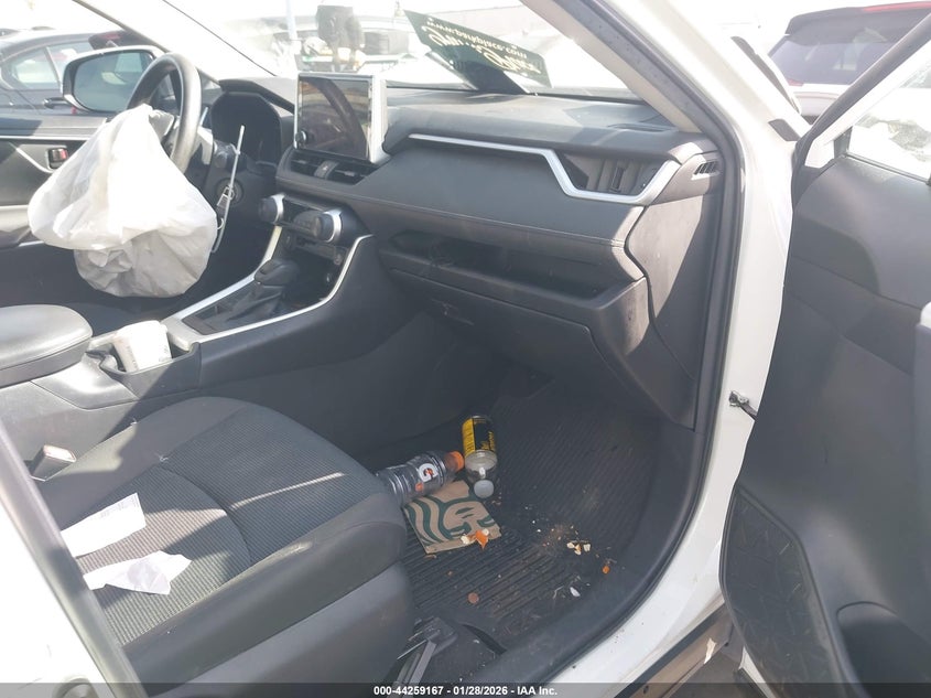 VIN 2T3G1RFV1PC356127 2023 TOYOTA RAV4 LE