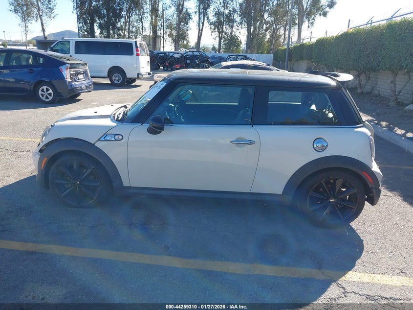 2012 Mini Cooper S VIN: WMWSV3C5XCTY17639 Lot: 44259310