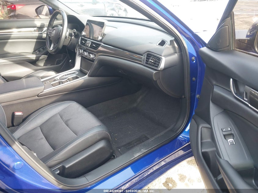 2019 Honda Accord Sport 2.0T