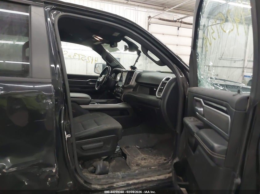 2020 Ram 1500 Big Horn 4X4 5'7 Box