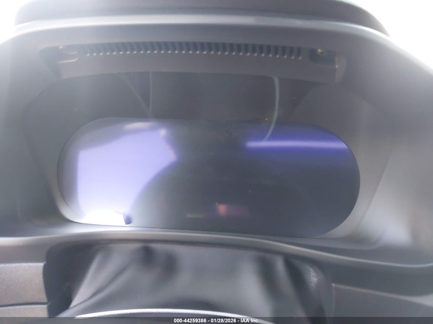 2023 VOLVO XC40 RECHARGE PURE ELECTRIC auction photo 7