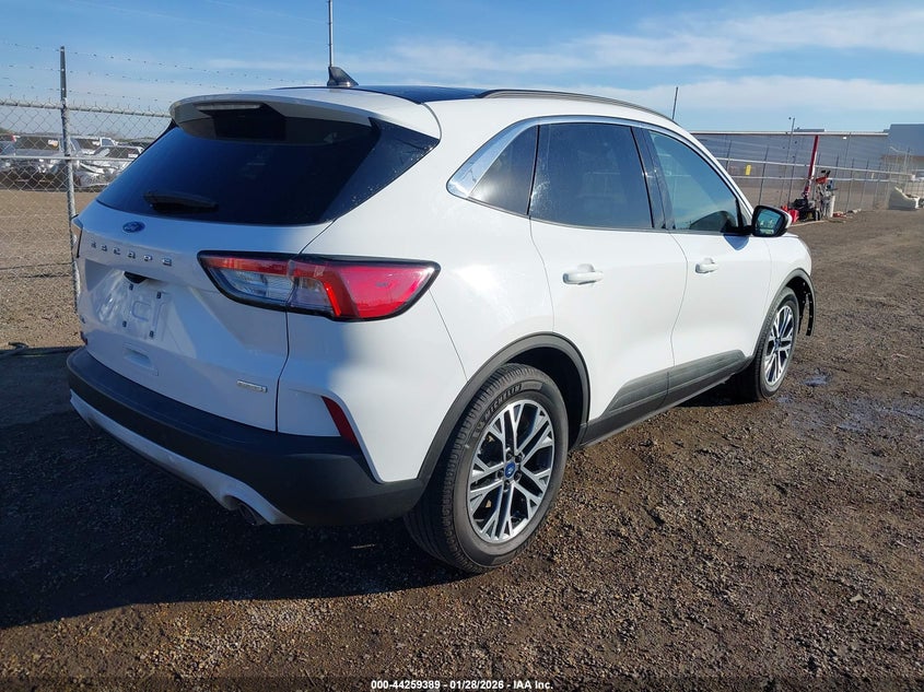 2020 Ford Escape Sel