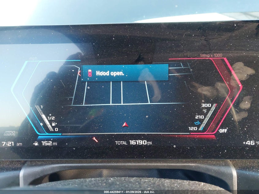 2025 BMW M4 auction photo 7