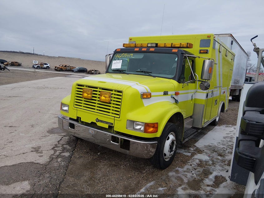 1999 International 4000 4700