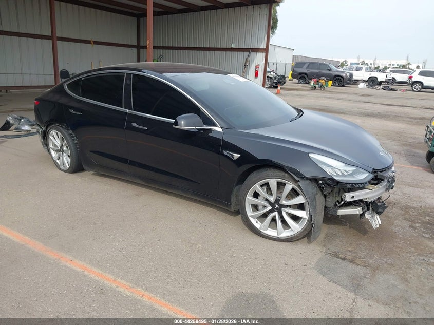 2018 Tesla Model 3 Long Range/Performance