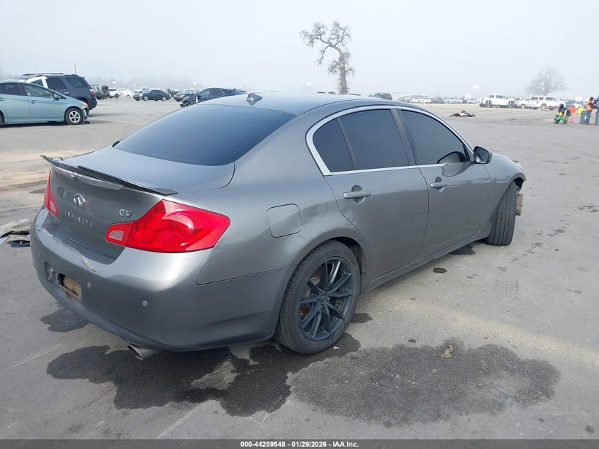 2011 Infiniti G37 Journey