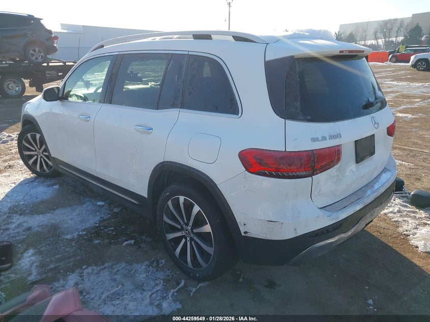 2021 MERCEDES-BENZ GLB 250 — zdjęcie 3