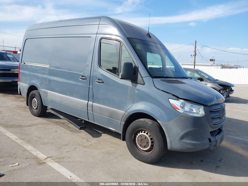 2019 Mercedes-Benz Sprinter 2500 Standard Roof V6