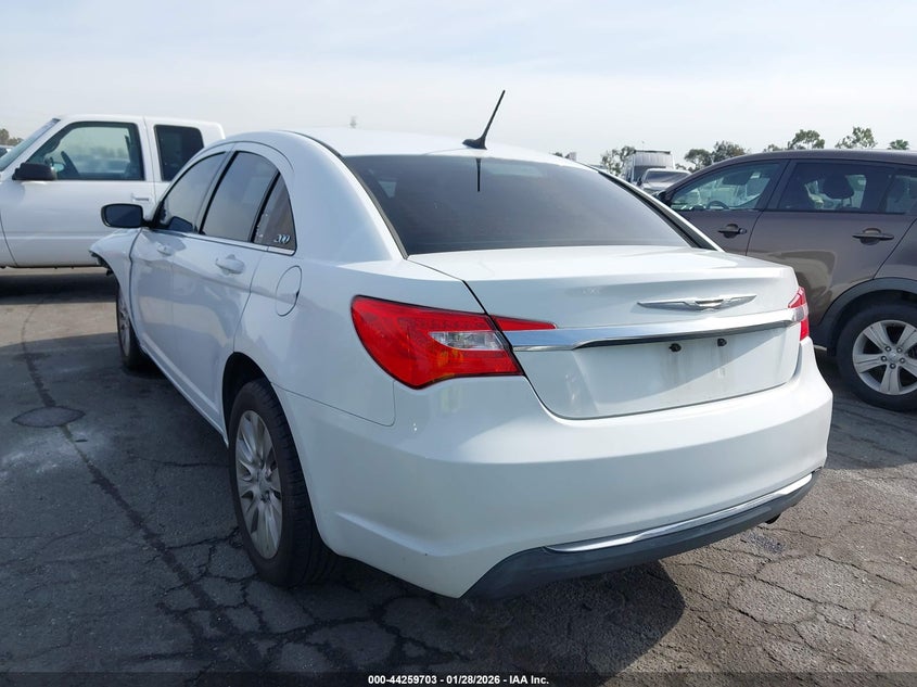 2014 Chrysler 200 Lx
