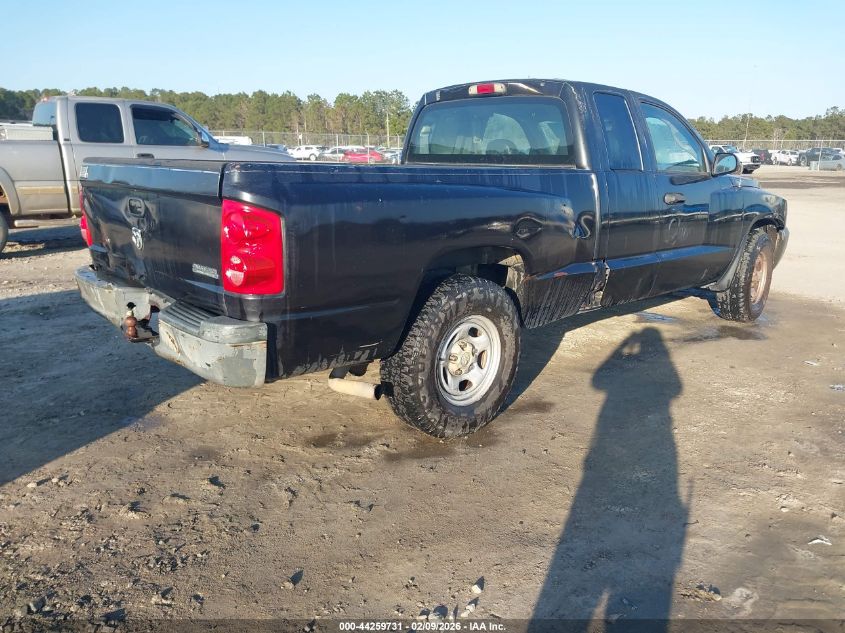 2006 Dodge Dakota St