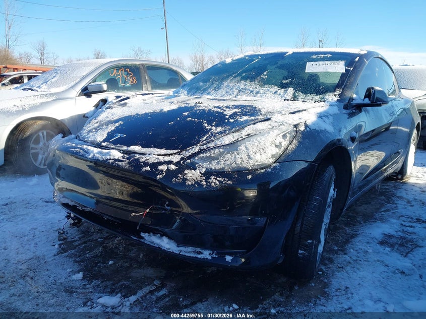 2021 Tesla Model 3 Standard Range Plus Rear-Wheel Drive